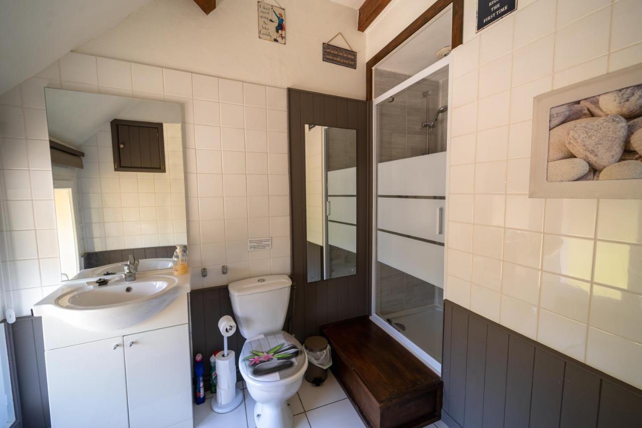 Maison la touchardiere Barenton Extérieur photo