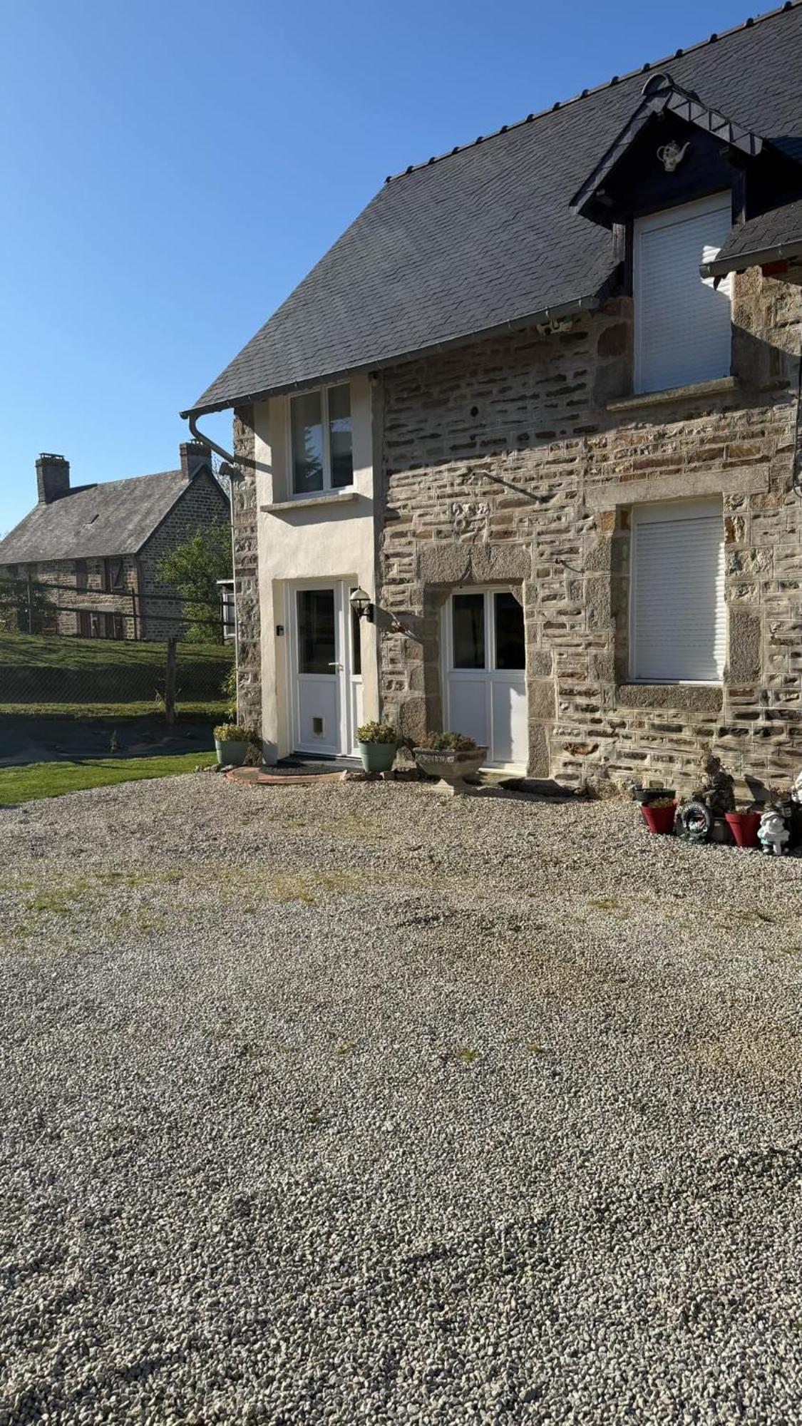 Maison la touchardiere Barenton Extérieur photo